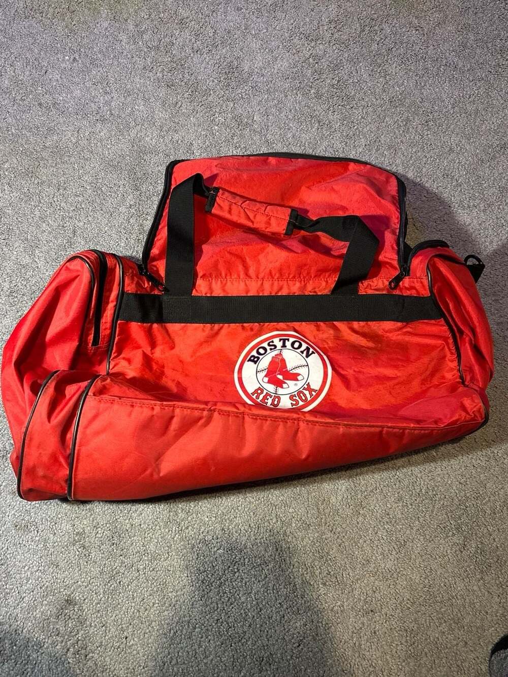 Adidas MLB Duffle Bag Medium Team Boston Red Sox Red used Works great